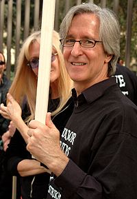 Mick Garris,.jpg