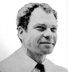 Merce Cunningham.png