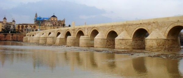 Puente Romano tras restaura.JPG